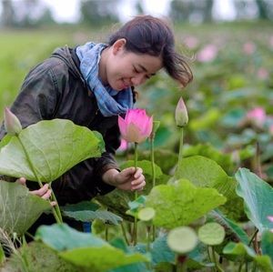 Meet your Posher, Nhung